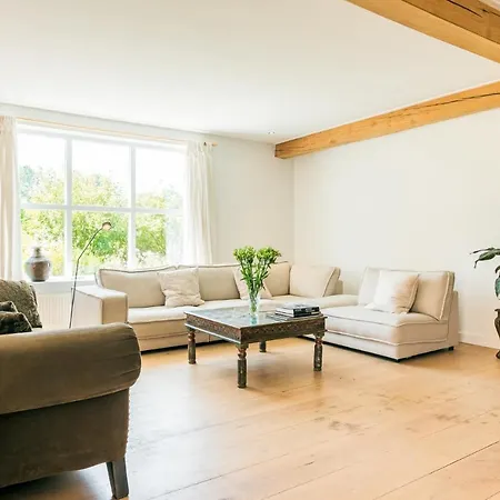 Sunny View Villa